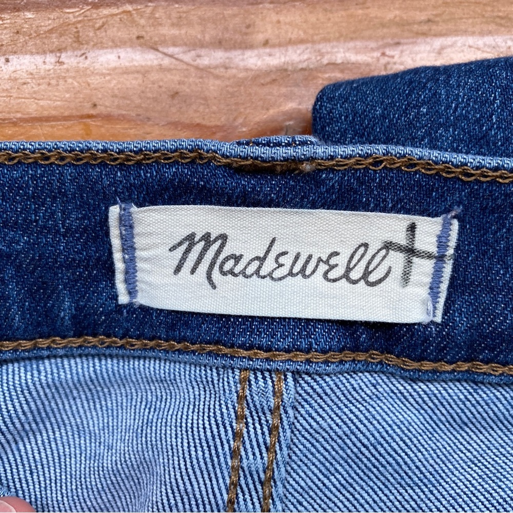 Madewell High-Rise Skinny Jeans in Dark Blue - Picture 10 of 16